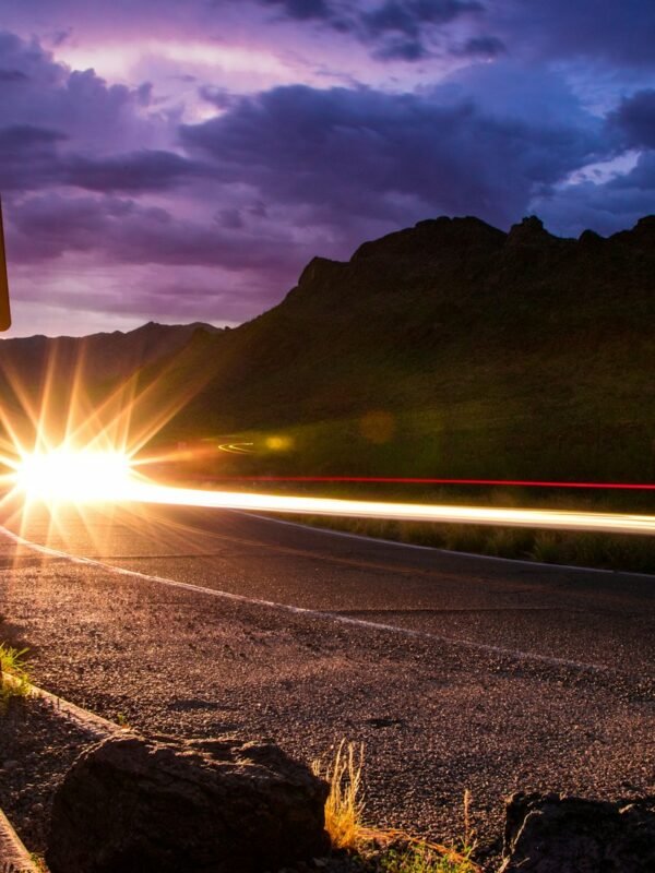 தூரத்துக்கும் தேவன்