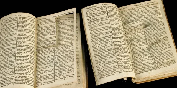 தாமஸ் ஜெஃபர்ஸன் (படித்துக்) கிழித்த பைபிள்